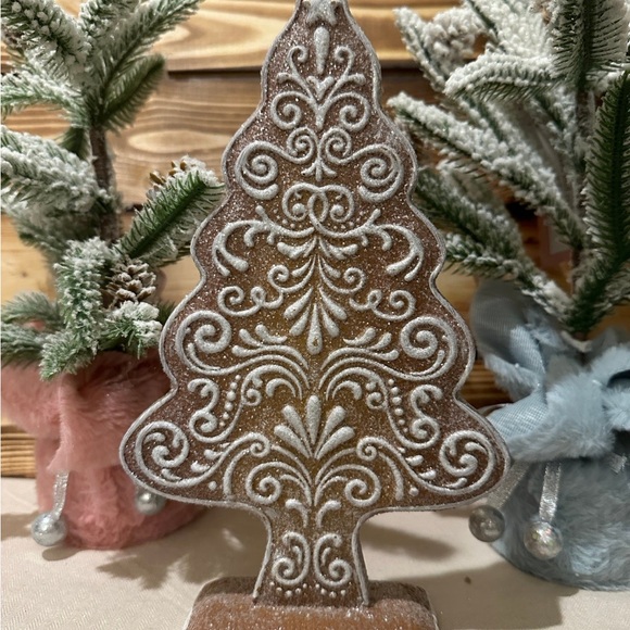raz imports Holiday New Raz Gingerbread Frosted Christmas Holiday